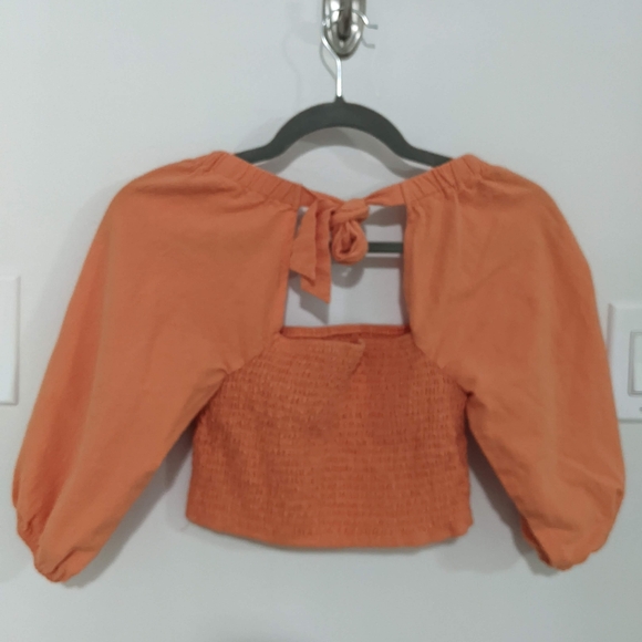Nasty Gal orange linen cropped shirred balloon sleeve blouse with tie back - Picture 3 of 3